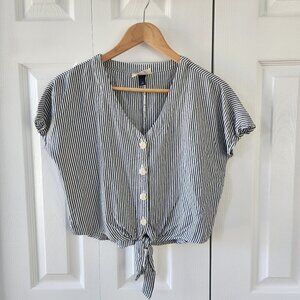 4/$25 Universal Thread Gray Striped Cropped Tie Front Button Up Top